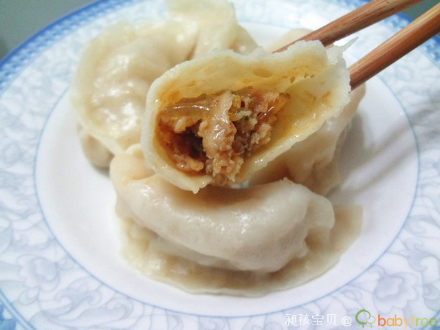 冬吃萝卜--萝卜猪肉馅蒸饺