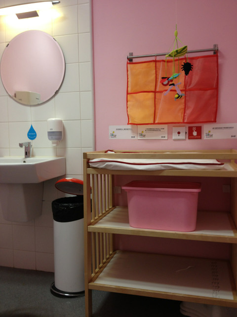 宜家逛逛,特地进了下母婴室