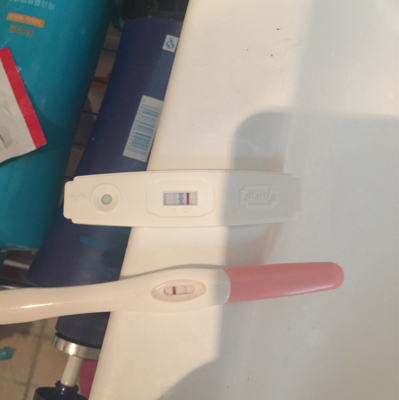 还有3天就是月经期了,用早孕试纸测着玩的,结果是弱阳,是怀孕了吗?