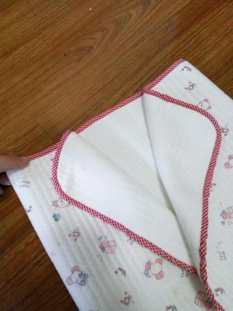 做个巧手妈妈,变废为宝自制睡袋._天冷了,晚上闺女老爱踢被子_宝宝树