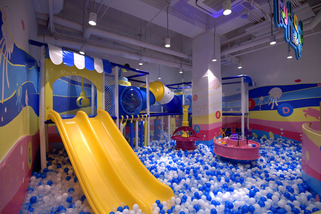 开派对涨知识,个性定制随心意!迪士尼明星助阵亲子体验免费派送