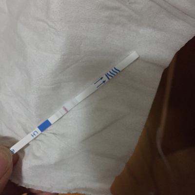 这样是阳性还是阴性,用排卵试纸测出的!